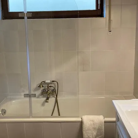 Tannenhoeh Apartament *